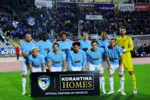 Πάφος FC - AEK: Δυνατά στη "μάχη" του τίτλου με Καμπρέρα!
