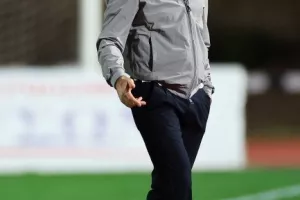 Πάφος FC - AEK: Δυνατά στη "μάχη" του τίτλου με Καμπρέρα!