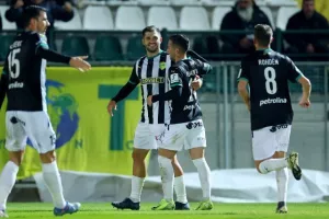 Ομόνοια 29Μ - ΑΕΚ: Πεντάρα και... χατ-τρικ Σολ!
