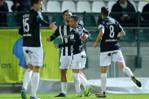 Ομόνοια 29Μ - ΑΕΚ: Πεντάρα και... χατ-τρικ Σολ!