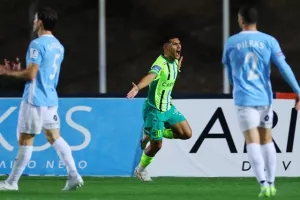 Πάφος FC - AEK: Δυνατά στη "μάχη" του τίτλου με Καμπρέρα!