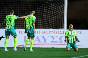 Πάφος FC - AEK: Δυνατά στη "μάχη" του τίτλου με Καμπρέρα!