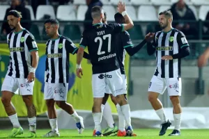 Ομόνοια 29Μ - ΑΕΚ: Πεντάρα και... χατ-τρικ Σολ!