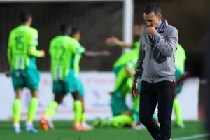 Πάφος FC - AEK: Δυνατά στη "μάχη" του τίτλου με Καμπρέρα!