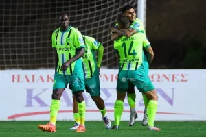 Πάφος FC - AEK: Δυνατά στη "μάχη" του τίτλου με Καμπρέρα!