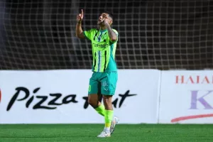Πάφος FC - AEK: Δυνατά στη "μάχη" του τίτλου με Καμπρέρα!