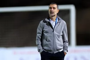 Πάφος FC - AEK: Δυνατά στη "μάχη" του τίτλου με Καμπρέρα!