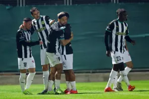 Ομόνοια 29Μ - ΑΕΚ: Πεντάρα και... χατ-τρικ Σολ!