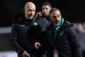 Πάφος FC - AEK: Δυνατά στη "μάχη" του τίτλου με Καμπρέρα!