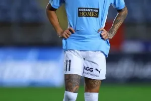Πάφος FC - AEK: Δυνατά στη "μάχη" του τίτλου με Καμπρέρα!