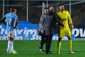 Πάφος FC - AEK: Δυνατά στη "μάχη" του τίτλου με Καμπρέρα!