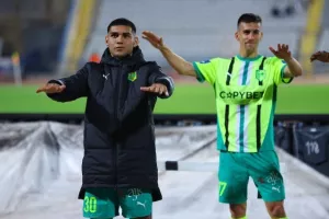 Πάφος FC - AEK: Δυνατά στη "μάχη" του τίτλου με Καμπρέρα!