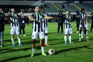 Ομόνοια 29Μ - ΑΕΚ: Πεντάρα και... χατ-τρικ Σολ!