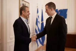 Συνάντηση Μητσοτάκη με τον Σέρβο ΥΠΕΞ - Στο «τραπέζι» η ευρωπαϊκή πορεία της χώρας