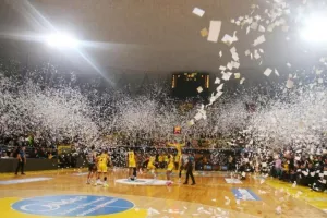 Προσφεύγει στο ΑΣΕΑΔ ο Άρης για την τιμωρία μίας αγωνιστικής από τα χαρτάκια!