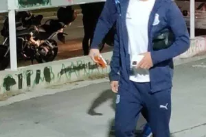 (Φώτος kerkida) Η άφιξη του Απόλλωνα