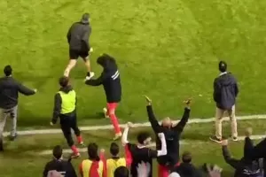 (Βίντεο Kerkida) Τα τελευταία δευτερόλεπτα, το τελικό σφύριγμα και η... έκρηξη!