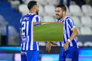 Η διαφορά έγινε... χωρίς την μπάλα! (Βίντεο)