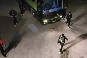 Άφιξη... Ομόνοιας (Φώτος)