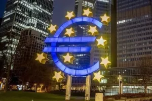 Πέντε πράγματα που πρέπει να ξέρετε για την πορεία της ευρωπαϊκής οικονομίας το 2025