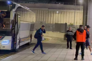 (ΦΩΤΟΡΕΠΟΡΤΑΖ) Η άφιξη του Απόλλωνα 