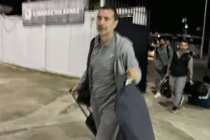 (ΦΩΤΟΡΕΠΟΡΤΑΖ) Η άφιξη της Πάφος Fc στο Δασάκι 