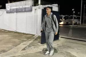 (ΦΩΤΟΡΕΠΟΡΤΑΖ) Η άφιξη της Πάφος Fc στο Δασάκι 