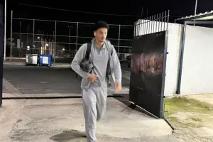 (ΦΩΤΟΡΕΠΟΡΤΑΖ) Η άφιξη της Πάφος Fc στο Δασάκι 