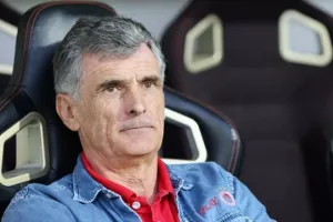 Μεντιλίμπαρ: «Είμαστε στην καλύτερη στιγμή μας - Ζητάω δουλειά απ' όλους»