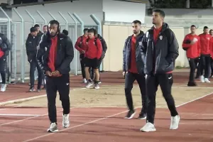 (ΦΩΤΟΡΕΠΟΡΤΑΖ) Η άφιξη της Νέας Σαλαμίνας