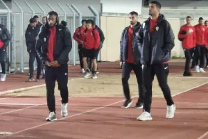 (ΦΩΤΟΡΕΠΟΡΤΑΖ) Η άφιξη της Νέας Σαλαμίνας