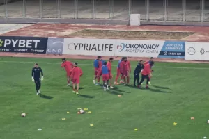 H εντεκάδα της Νέας Σαλαμίνας (Τρεις αλλαγές)