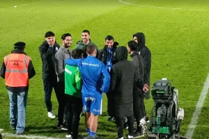 Πηγαδάκια πριν την σέντρα 