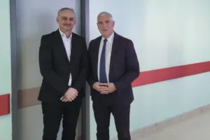 Ένα Χριστουγεννιάτικο θαύμα – Πώς οι γιατροί έσωσαν ασθενή από βέβαιο θάνατο