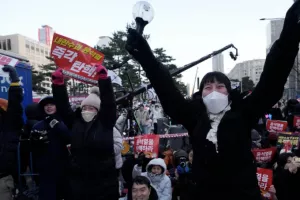 Μετά την καθαίρεση του προέδρου τι... περιμένει τη Νότια Κορέα; Τα σενάρια