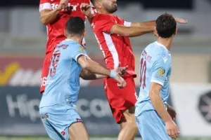 ΕΝΠ-Νέα Σαλαμίνα: Βυσσινί… πρόκριση στα πέναλτι! (φώτος)