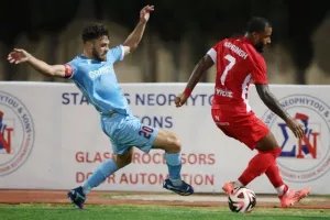 ΕΝΠ-Νέα Σαλαμίνα: Βυσσινί… πρόκριση στα πέναλτι! (φώτος)