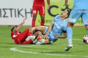 ΕΝΠ-Νέα Σαλαμίνα: Βυσσινί… πρόκριση στα πέναλτι! (φώτος)