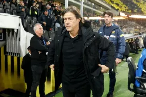 Και η Μποταφόγκο για Αλμέιδα