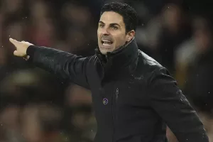 Ο Αρτέτα πήρε ασίστ από τον Μπερμπάτοφ και έστειλε μήνυμα: "Θέλουμε να είμαστε βασιλιάδες στα πάντα"