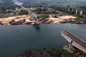 Βραζιλία: Έφτασαν τους 10 οι νεκροί από την κατάρρευση γέφυρας – 7 εξακολουθούν να αγνοούνται