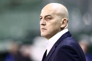 Κοβάσεβιτς: «Θαύμα της φύσης ο Κωστούλας – Επιτακτική η κατάκτηση του τίτλου από τον Ολυμπιακό»