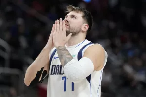 NBA, Ντόντσιτς: Ενοχλήσεις στην φτέρνα ο Σλοβένος, εκτός για το ματς με τους Κλίπερς