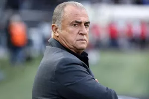 "Υπογράφει ο Τερίμ"