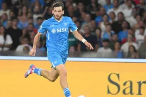 Σοκ στην Νάπολι με Κβαρατσχέλια!