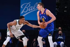 Μετά την πρώτη δημοσκόπηση του ESPN: Φαβορί για το MVP ο Γιόκιτς, τρίτος ο Γιάννης