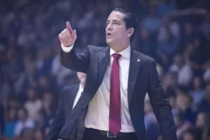 Σφαιρόπουλος: «Δεν κοιτάμε καθόλου τον βαθμολογικό πίνακα»