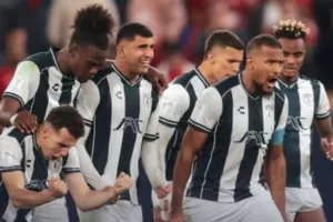 Η Πατσούκα στον τελικό του Διηπειρωτικού Κυπέλλου με Ρεάλ Μαδρίτης