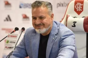 Παρουσίασε Μπότο/"Αυτός που δεν δουλεύει θα φύγει..."