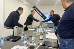 Ντοκουμέντα...